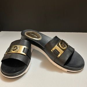 Michael Kors Slides w/ Gold embellishment - Size 9
